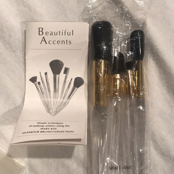 Mary Kay Glamour 8 Piece Brush Collection - Picture 6 of 8